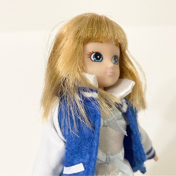Snow Queen Lottie Doll Arklu - Picture 11 of 16